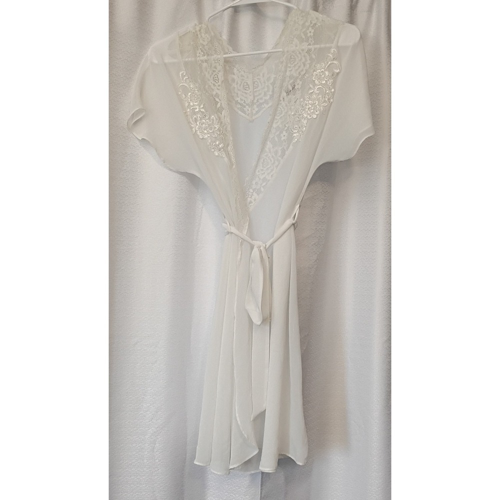 Linea Donatella Short Wrap Lace Polyester‎ Bridal Robe White Size Small/Medium